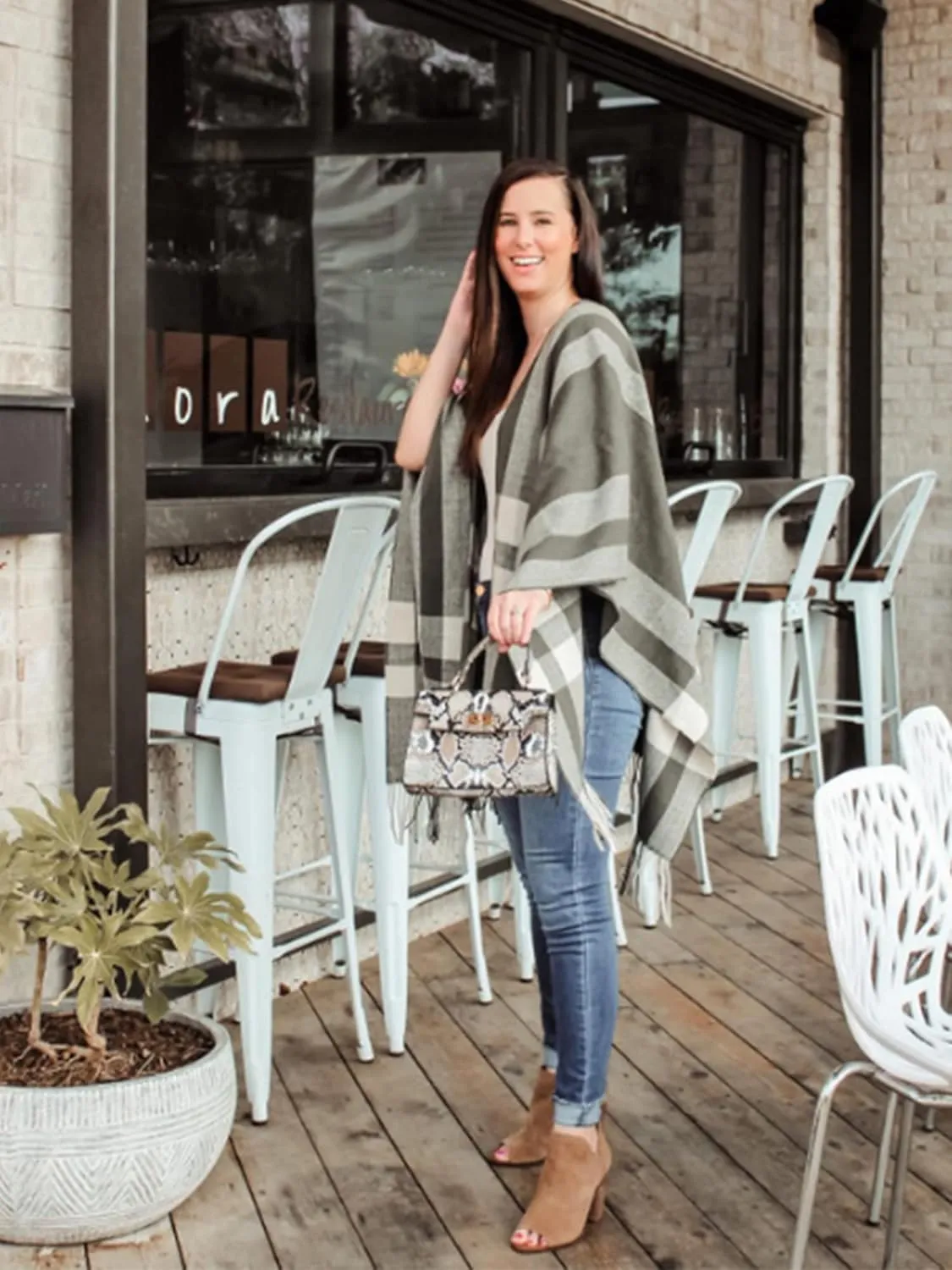 Moss Rose Women's Travel Plaid Shawl Wrap Open Front Poncho Cape for Fall Winter